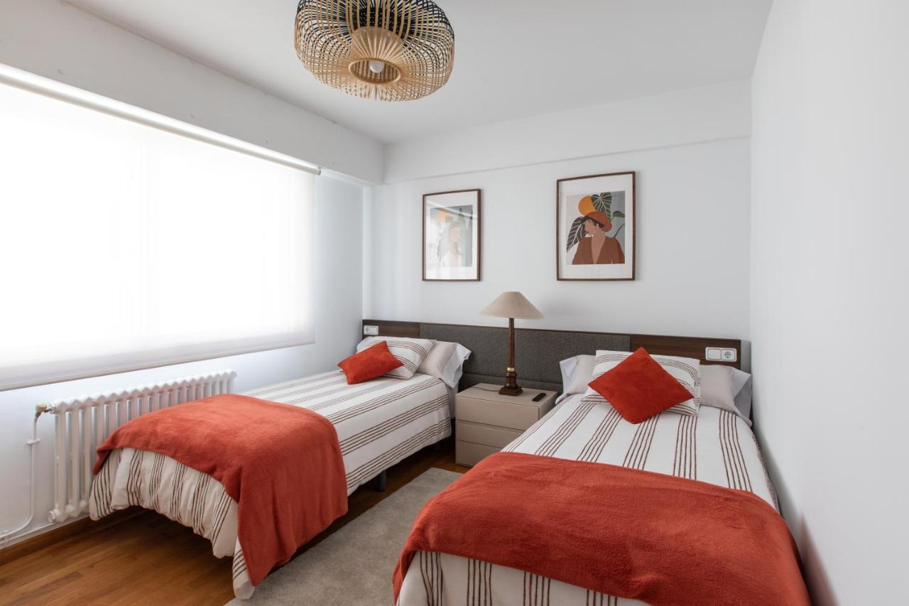 Luminoso Apartamento En Cuatro Caminos La Coruña Esterno foto